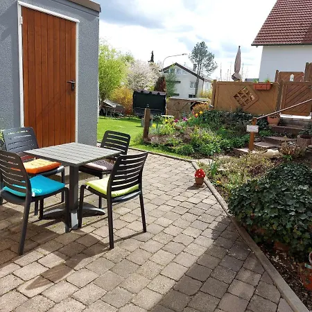 Schillerstueble アパート Bodelshausen